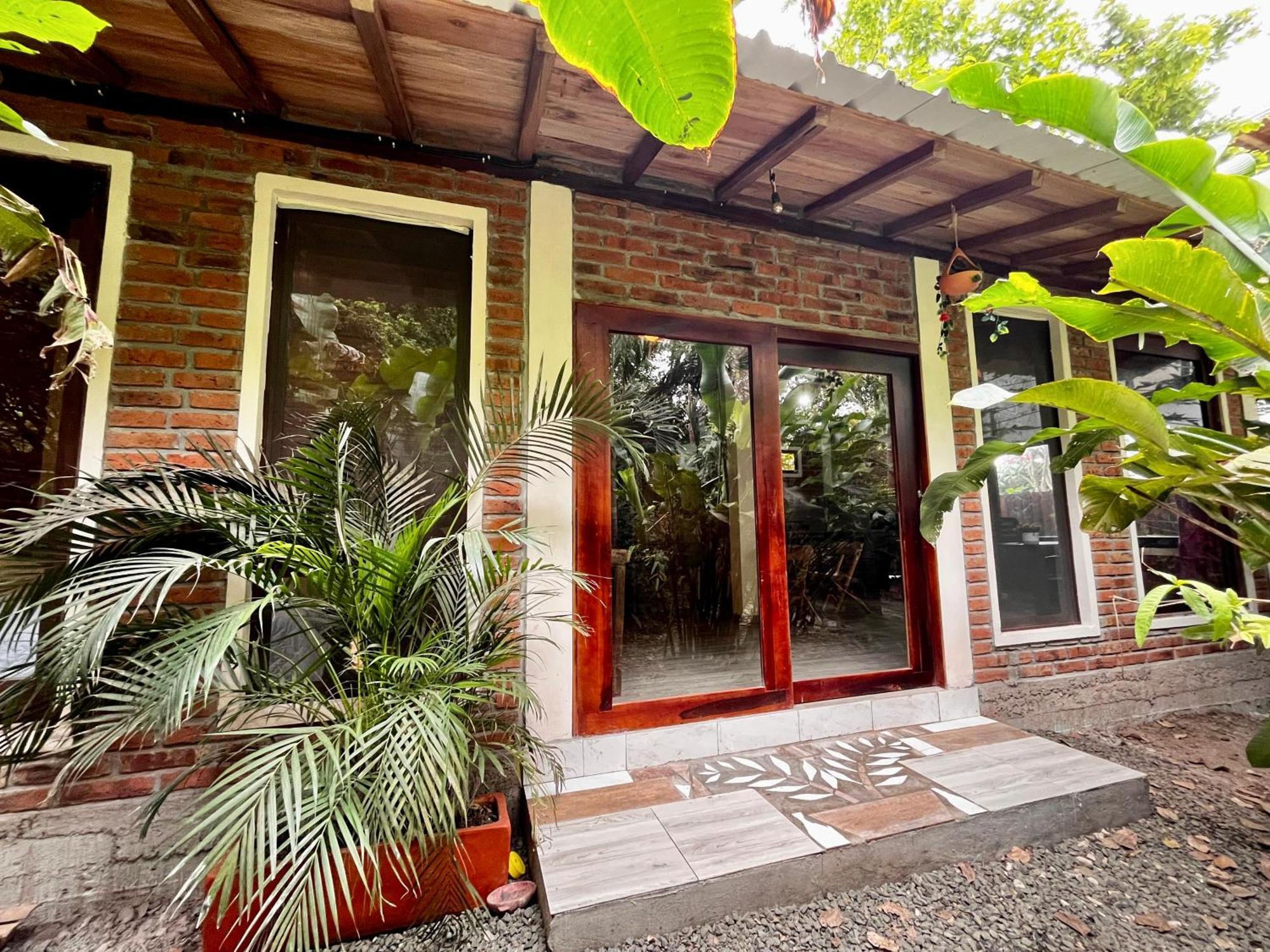 Vila Itchimbia Garden Ayampe Montana Y Mar Exteriér fotografie